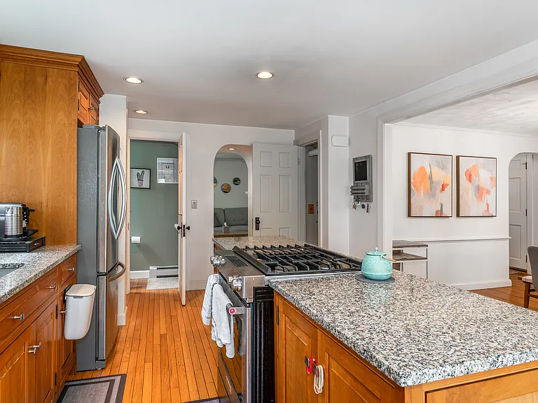 51 Lynn Fells Pkwy — Photo 11