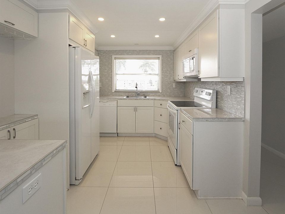 1st image of 9461 Sunrise Lakes Boulevard #308
