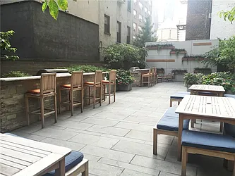 Rented by R New York