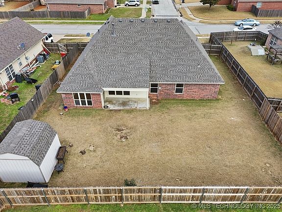 3rd image of 1264 E 145th Pl S