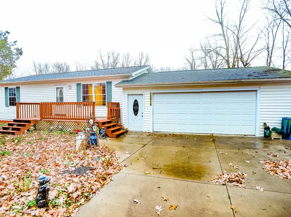 12019 Berryville Rd, Rives Jct, MI 49277