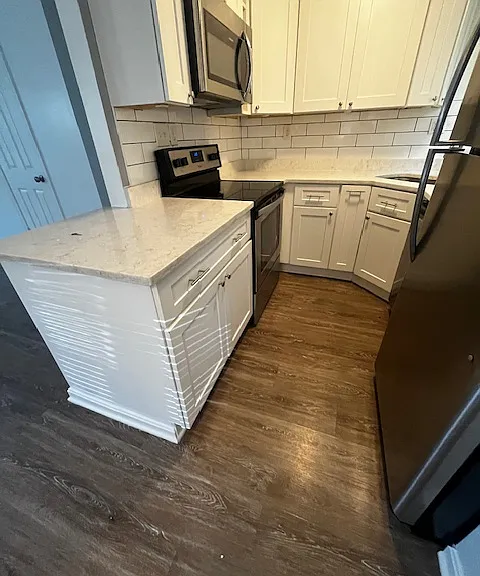 2130 N Cameron St #2130 — Photo 9