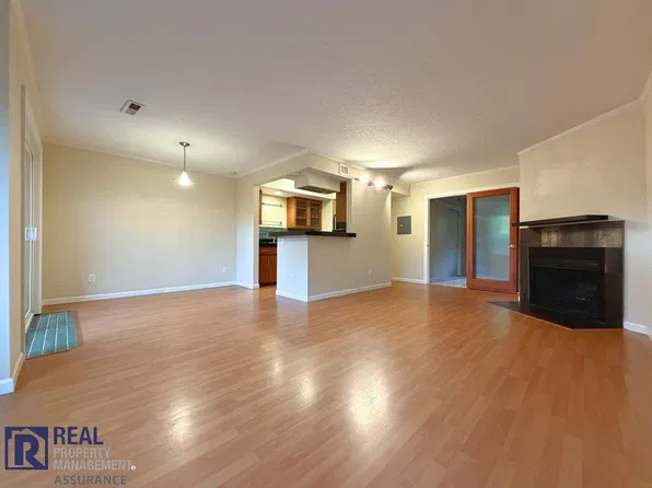 6600 SE Division St, Portland, OR