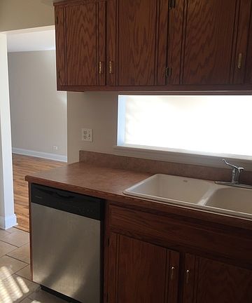 5th image of 17433 S Yakima Dr