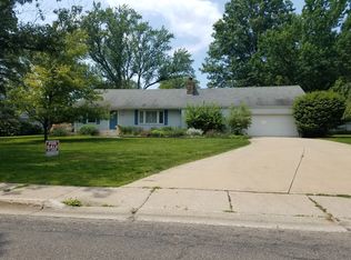 617 Forest Park Ave, Watervliet, MI 49098