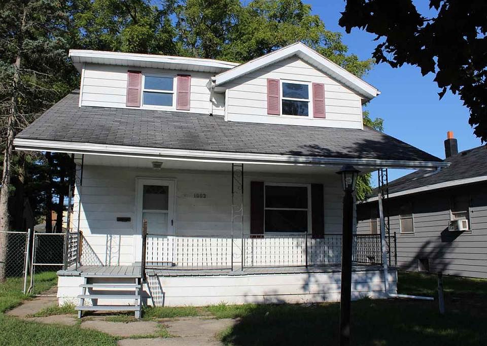 1st image of 1003 College St