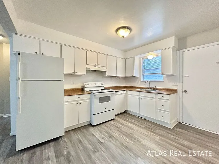 331 N Columbine St #D — Photo 1