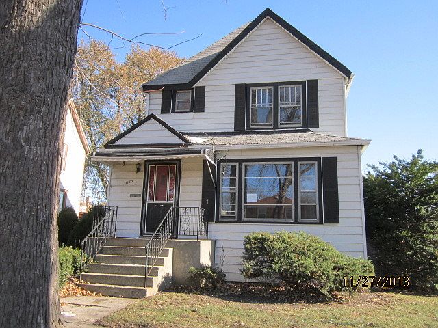 1st image of 3135 N Louis St