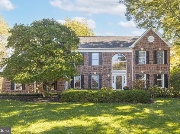 552 Scattergood Ct, Yardley, PA 19067