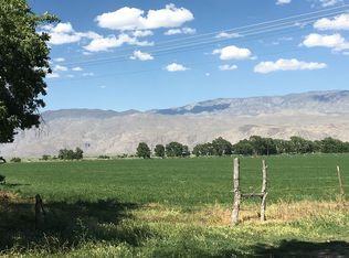 368 Valley View Dr, Independence, CA 93526