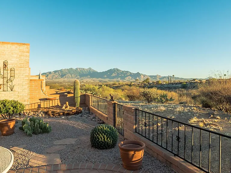 1033 W Calle Del Vencejo — Photo 16