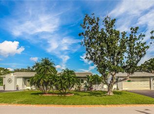 1001 38th Ave NE, Saint Petersburg, FL 33704