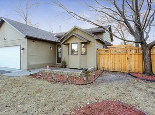 9767 Ilex St NW, Coon Rapids, MN 55433