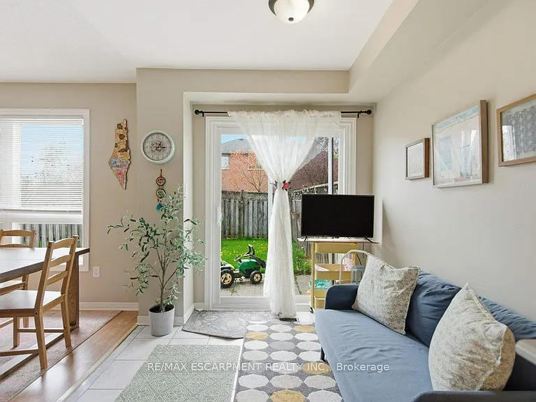 2406 Lazio Ln — Photo 12