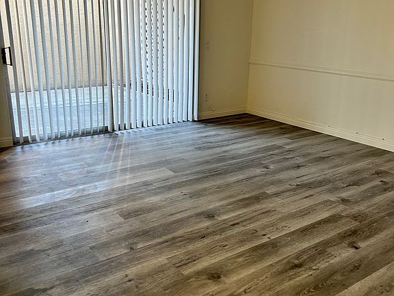 2nd image of 1293 N Garfield Ave #27-20