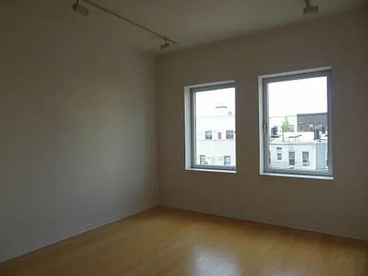 Rented by Dream Space Realty | media 21