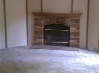 338 E Garfield Rd, Twin Lake, MI 49457