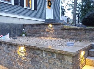 290 School St, Pembroke, MA 02359