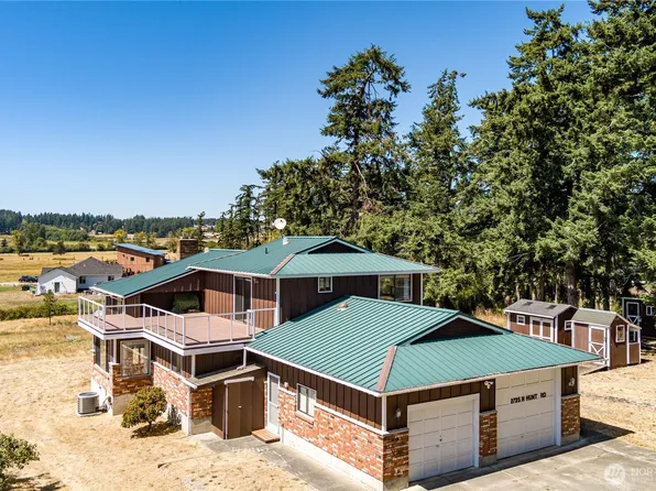 2725 Hunt Road, Oak Harbor, WA 98277