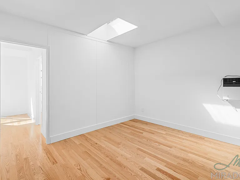 80 Madison Ave #PHC — Photo 9