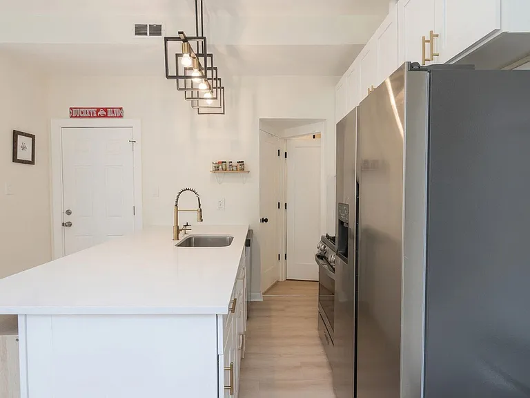 1321 W Ohio St #1A — Photo 1