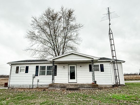2nd image of 5144 S Us Highway 31