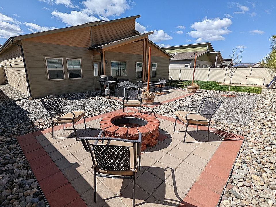 Fire pit
