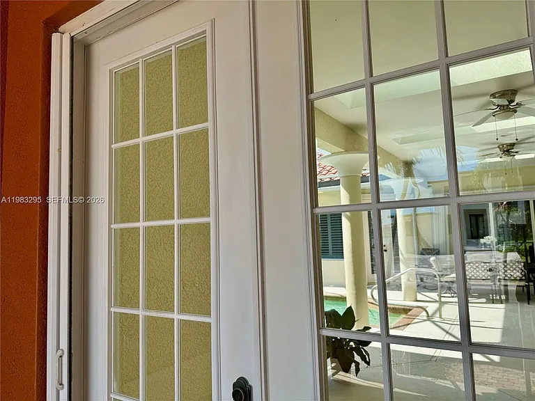 1740 Ludlow Rd — Photo 3