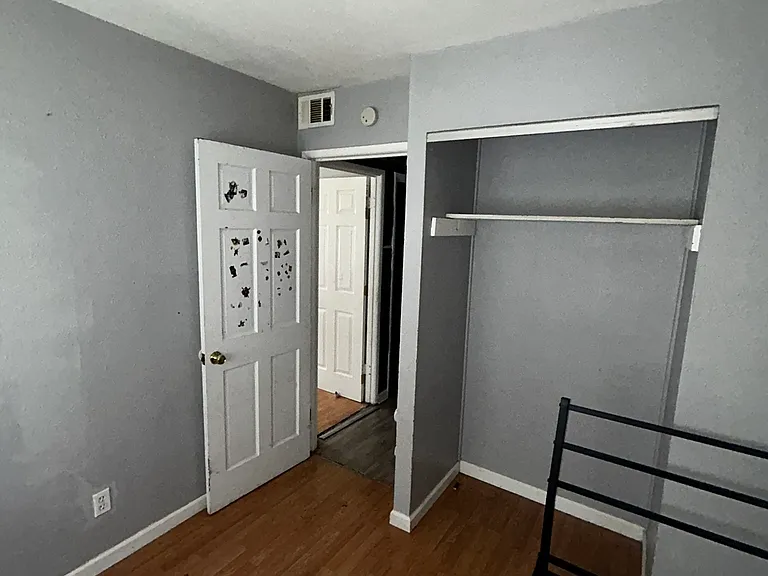 13 Drexel Dr — Photo 23
