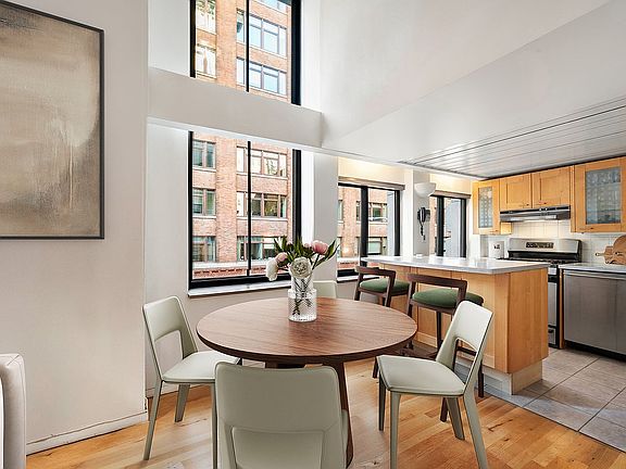2nd image of 421 Hudson St APT 213