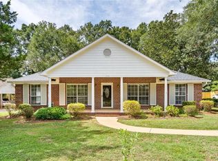 3790 Arlington Oaks Dr, Mobile, AL 36695