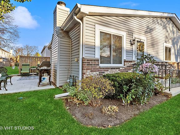2nd image of 1940 N Heritage Dr #26