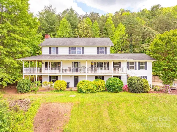 908 Newfound Rd, Leicester, NC 28748