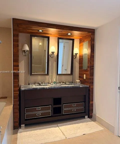 6899 Collins Ave #2201 — Photo 15