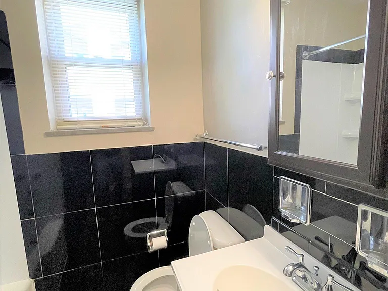5712 Phillips Ave #B9 — Photo 56