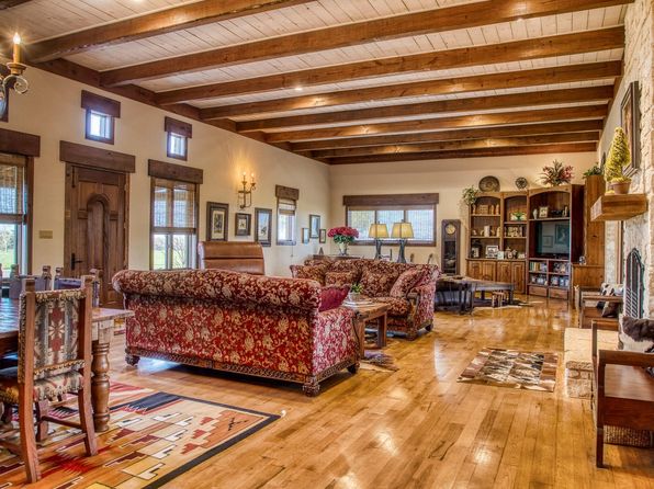 20383 State Highway 159 W, New Ulm, TX 78950