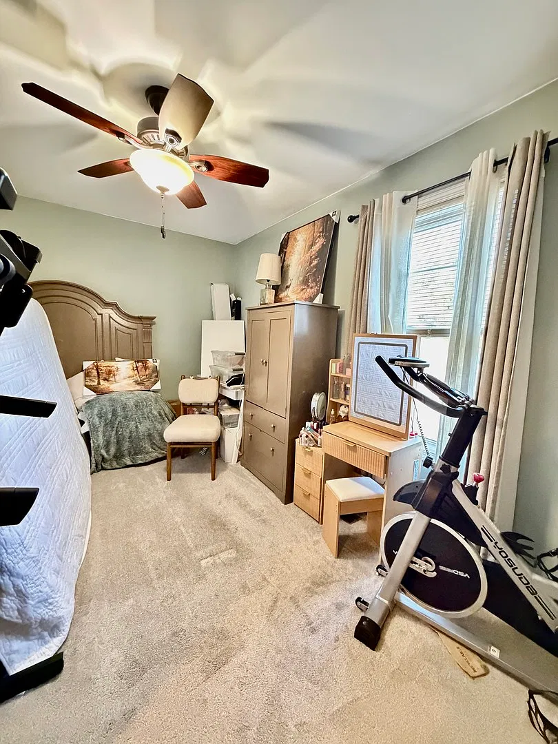 2 bed, 1.5 bath, 1008 sqft, $2,000 — Photo 4