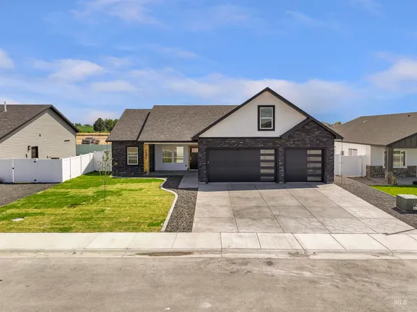 1321 18th Ave E, Jerome, ID 83338