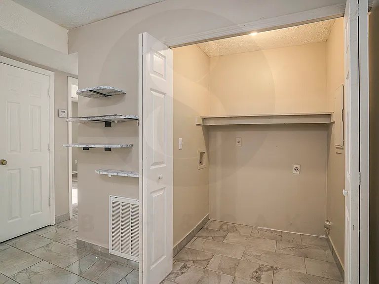 9285 Cedar Ridge Dr NW #A — Photo 8