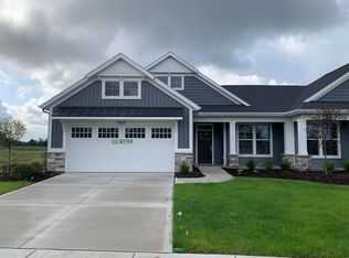7604 Hidden Brook Ln #33, Allendale, MI 49401