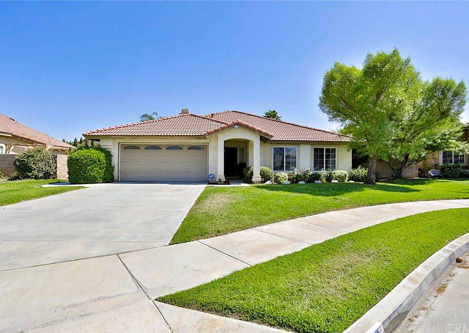 1st image of 826 Deleon Ct