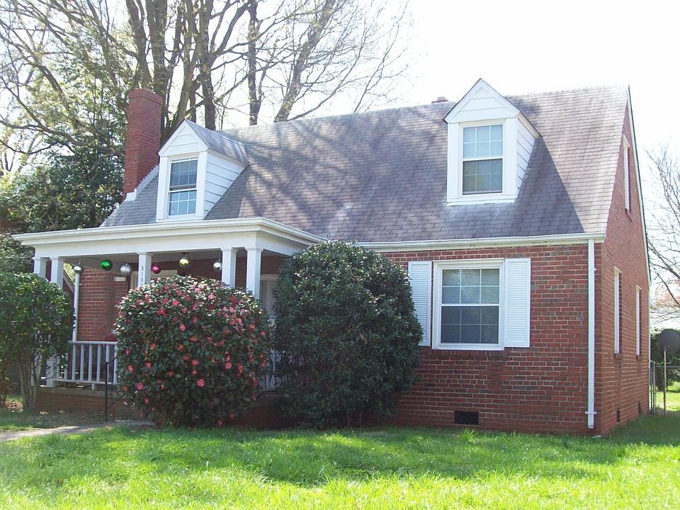 1st image of 3107 French St