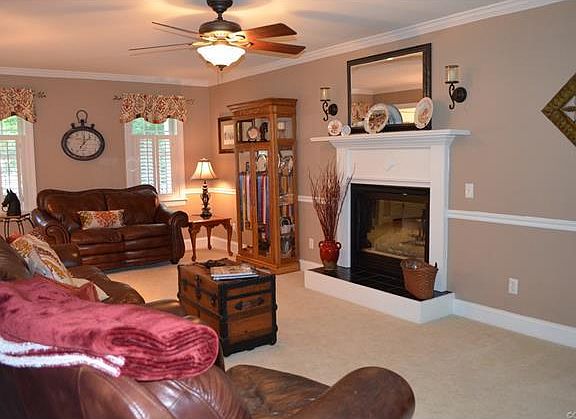 5th image of 2821 Madison Place Dr