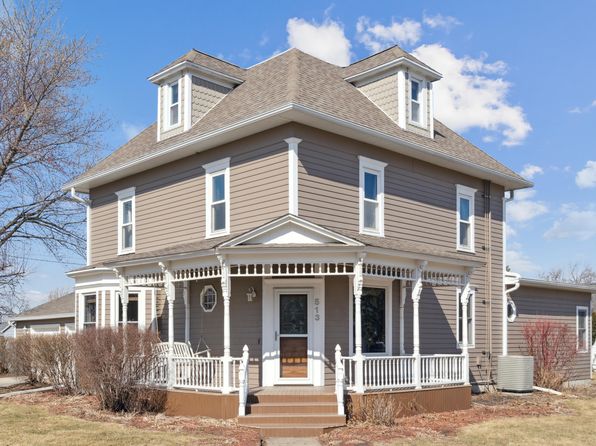 513 E Poplar St, Roland, IA 50236