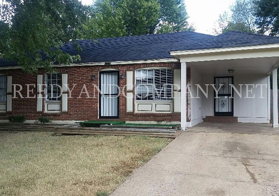 1st image of 5040 Golden Oaks Dr