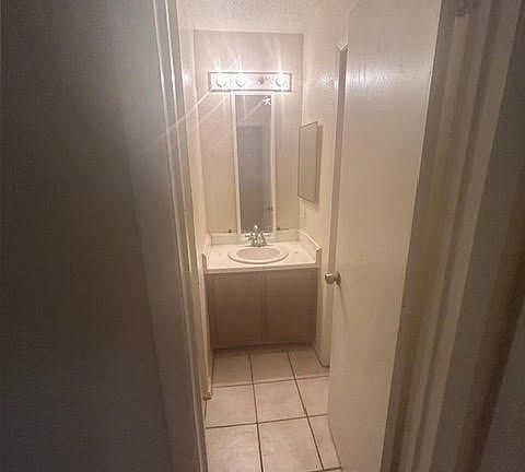 2nd image of 10711 Highland Woods Dr