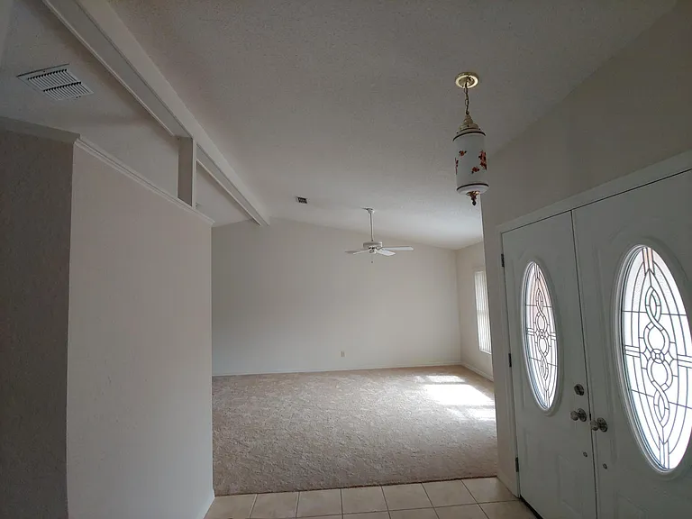 14 Balsam St — Photo 9