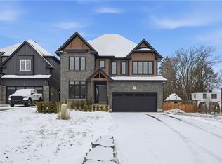 7 Bartlett Ave, Grimsby, ON