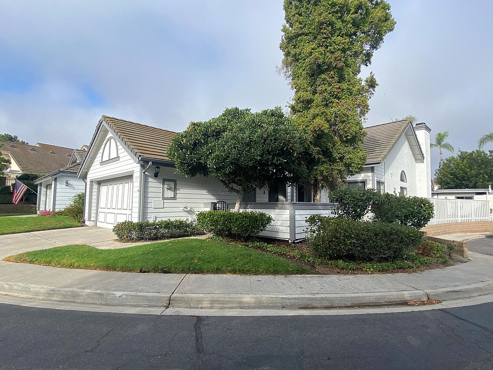 2nd image of 1927 Spyglass Cir