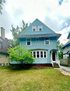 987 Harvard St, Rochester, NY, 14610